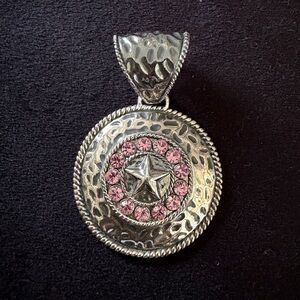 Large Western Brushed Silver Star w/ Pink “Bling” Pendant. Fits On Large Chain